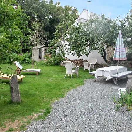 Maison Charmante A Pordic, Cheminees Et Jardin Clos