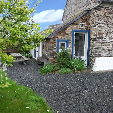 Maison Charmante A Pordic, Cheminees Et Jardin Clos Ferienhaus